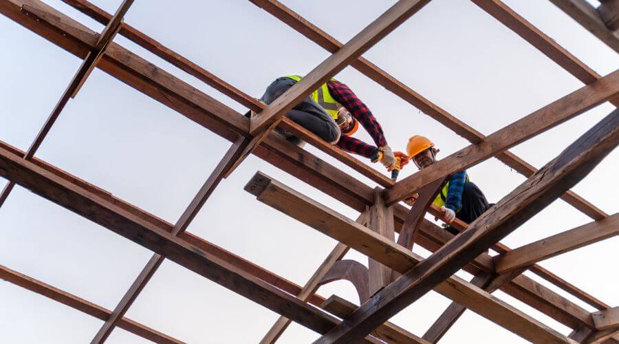 Expert Emergency Roof Repairs services in Lamoni, IA
